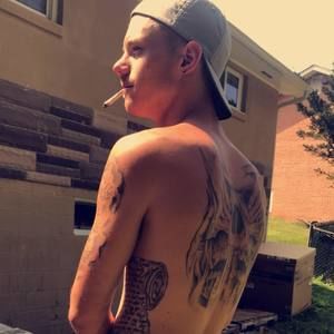 Meet your Posher, Corbin